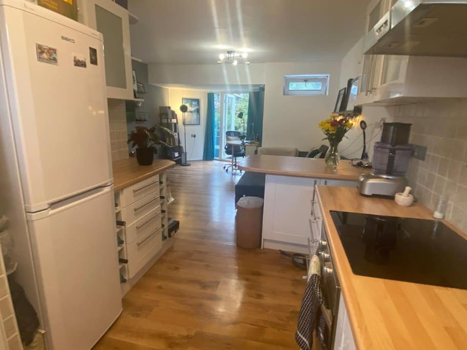 London City Retreat Escape In Oval - Elephant & Castle Exterior photo