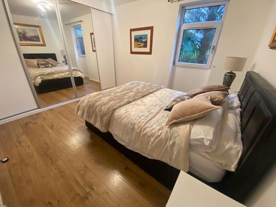 London City Retreat Escape In Oval - Elephant & Castle Exterior photo