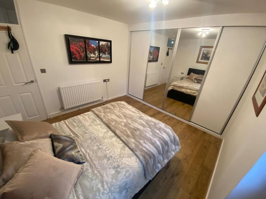 London City Retreat Escape In Oval - Elephant & Castle Exterior photo